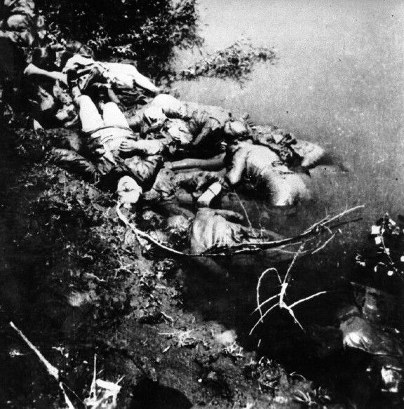 The bodies of Jasenovac victims floating in the Sava river